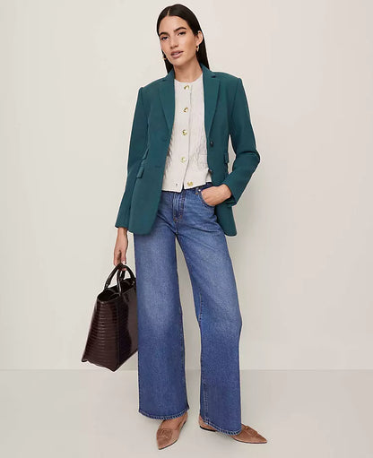 The Wide-Leg Jean