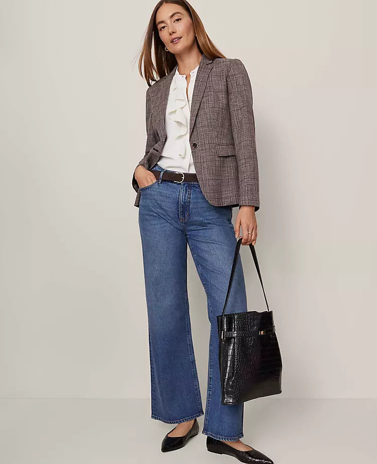 The Wide-Leg Jean