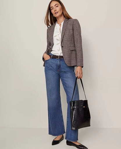 The Wide-Leg Jean